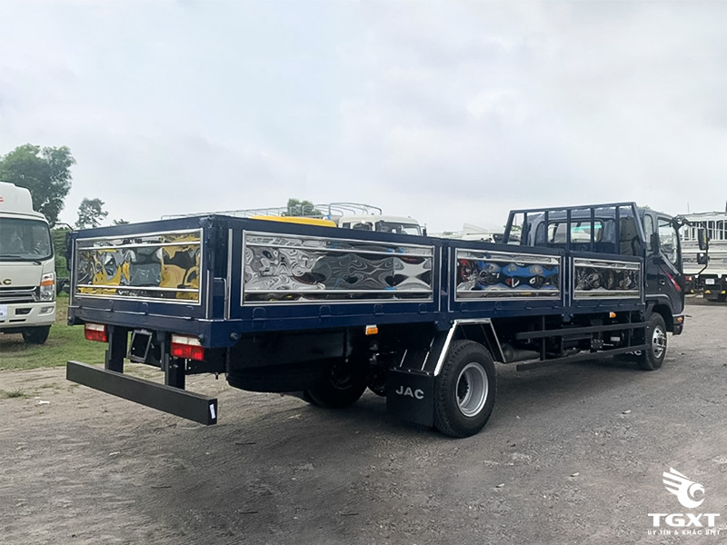 Giá Xe Tải Jac N650 E5 Thùng Lửng Tải Trọng 6.6 Tấn