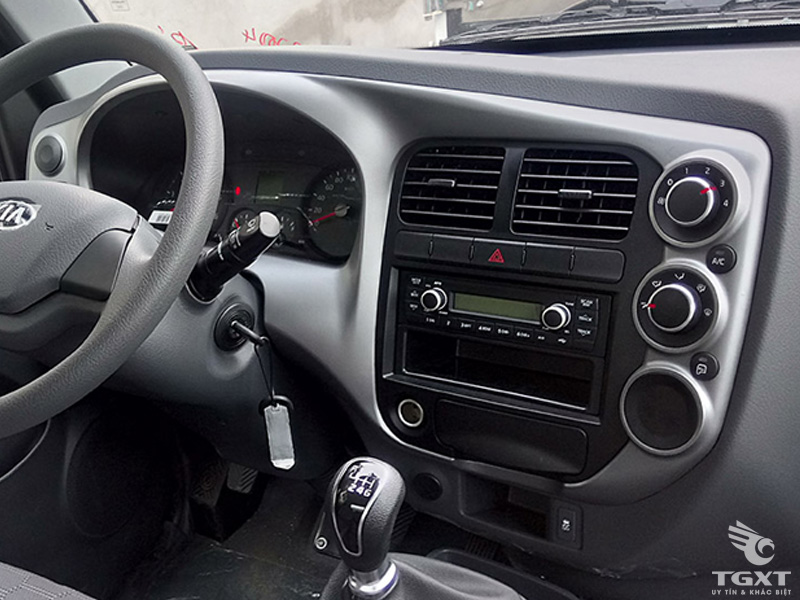 Xe Đông Lạnh Kia 2.4 Tấn – FRONTIER K250