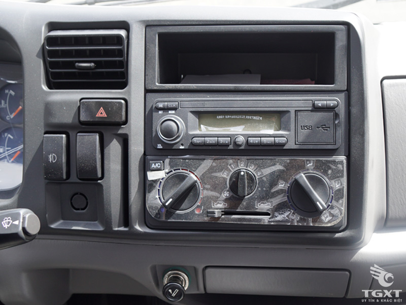 Xe Tải Đô Thành IZ49 2.5 Tấn Thùng Kín