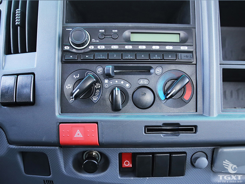 Xe Tải Isuzu Vĩnh Phát FV330 16.2 Tấn Thùng Đông Lạnh