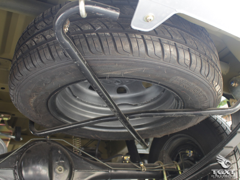 Xe Tải Van Dongben X30 500Kg 5 Chỗ Ngồi