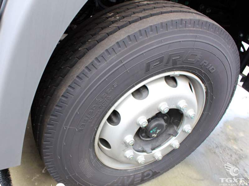 Xe Bồn Chở Sữa Hino 14 Khối - FM8JN7A