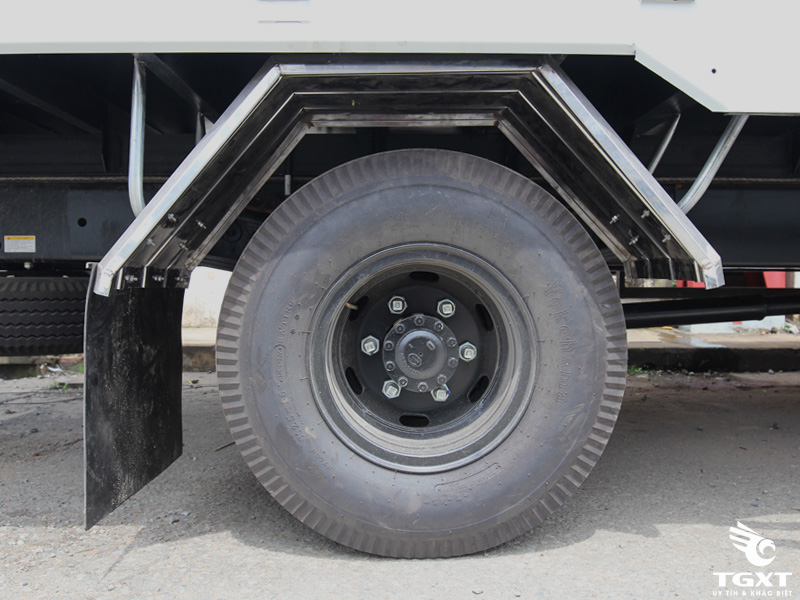 Xe Cẩu Hino FC9JLTA 4T1 Gắn Cẩu Unic URV345