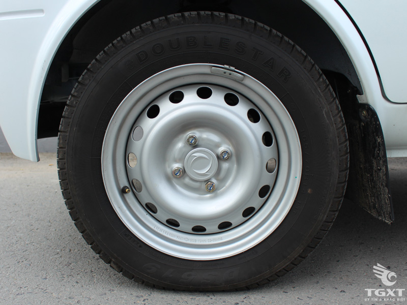 Xe Tải Thái Lan DFSK EQ1020 Thùng Mui Bạt 900kg