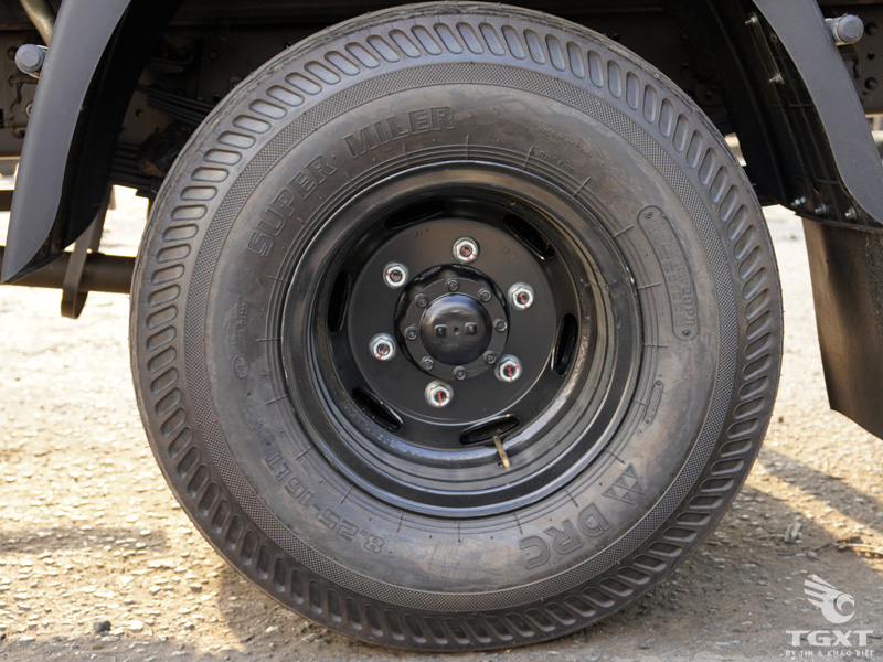 Xe Tải Hyundai HD120SL 7 Tấn Gắn Cẩu Unic 3 Tấn 4 khúc URV340