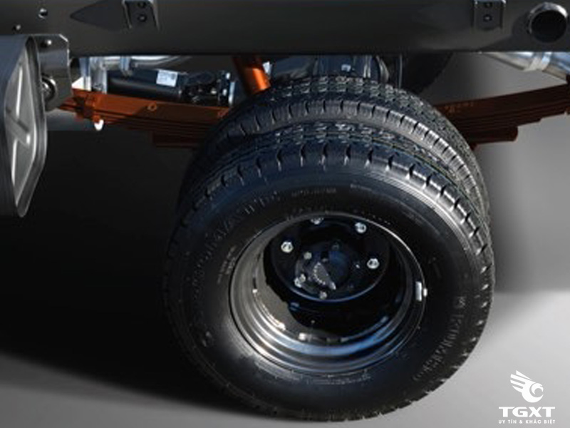 Xe Tải Hyundai New Mighty N250 2.4 Tấn Thùng Bảo Ôn