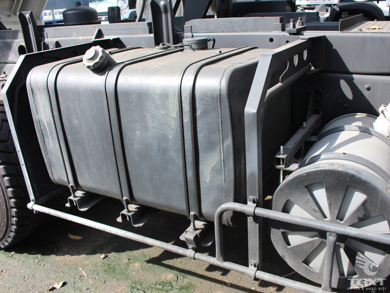 Xe Bồn Hyundai HD260 Chở Xăng Dầu 17 Khối 12 Tấn