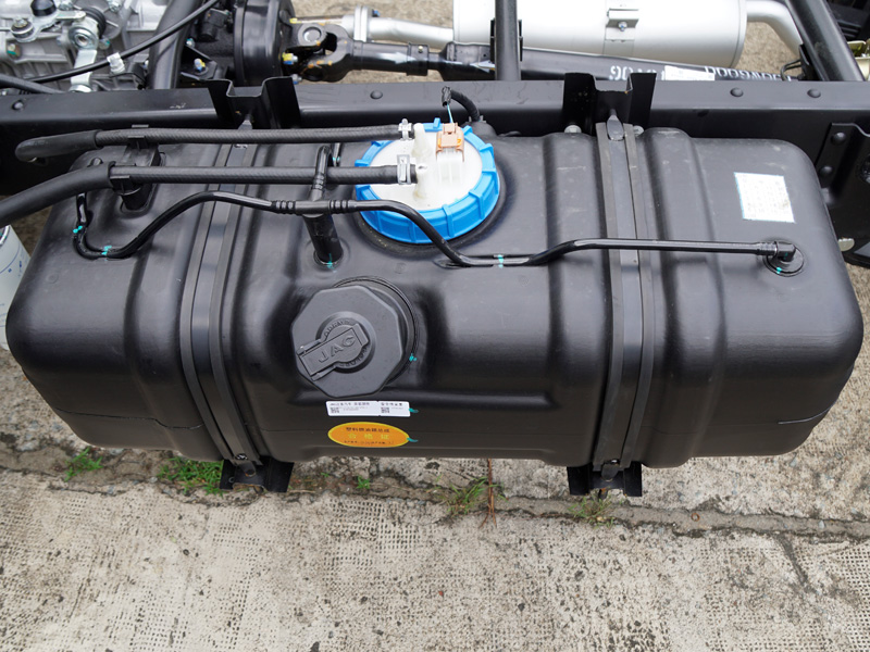 Xe Tải Jac X125 1.25 Tấn Thùng Kín