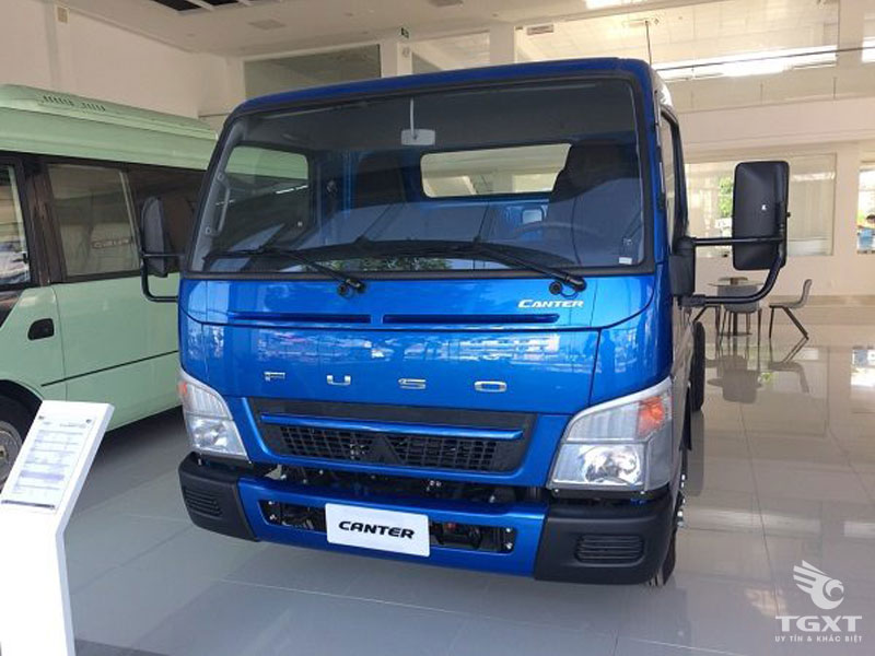 Xe Tải Fuso Canter 6.5 3.5 Tấn Thùng Bạt