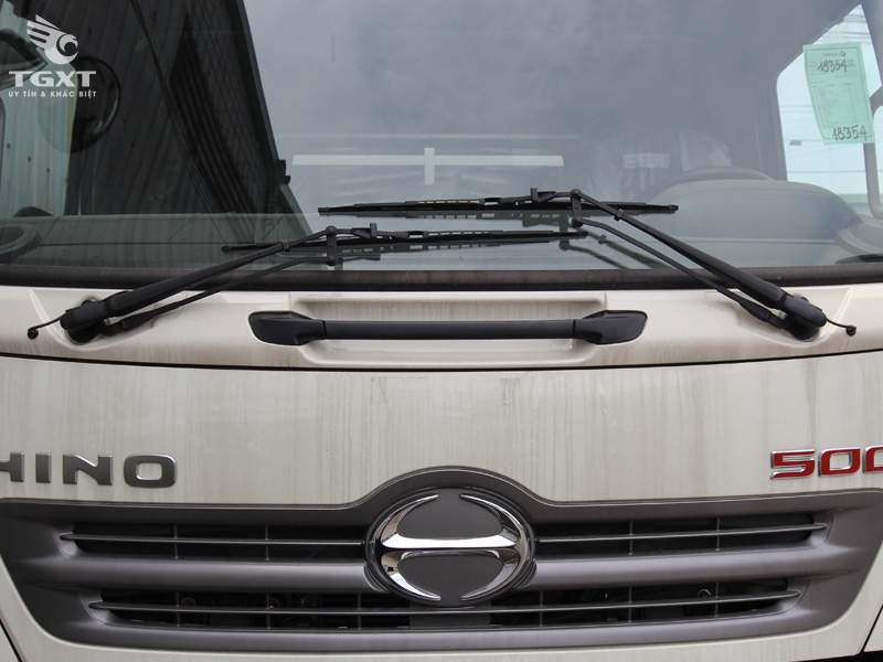 Xe Bồn Hino FG 13 Khối Chở Thức Ăn Gia Súc