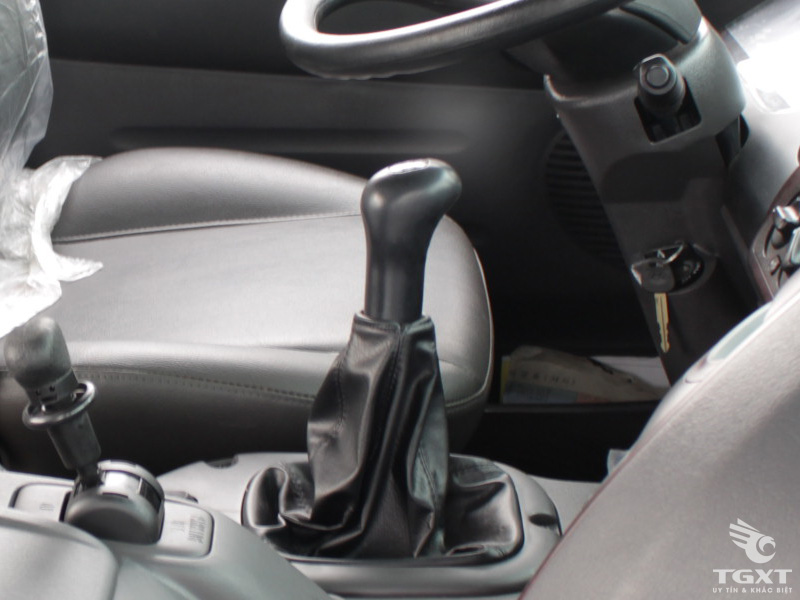 Xe Đầu Kéo Hyundai HD1000 Máy 410Ps 2 Cầu 6x4