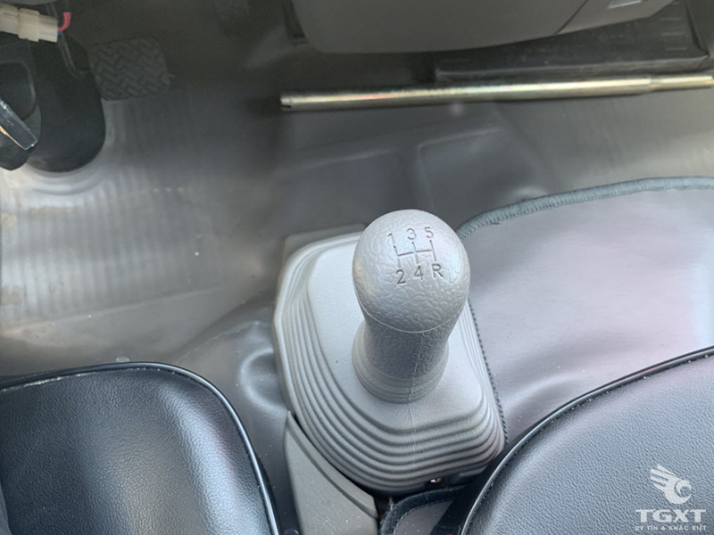 Xe Tải Đô Thành IZ200 2 Tấn Thùng Lửng