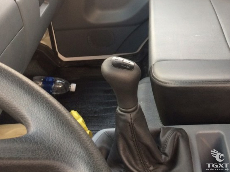 Xe Tải Fuso FI 7.5 Tấn Thùng Kín