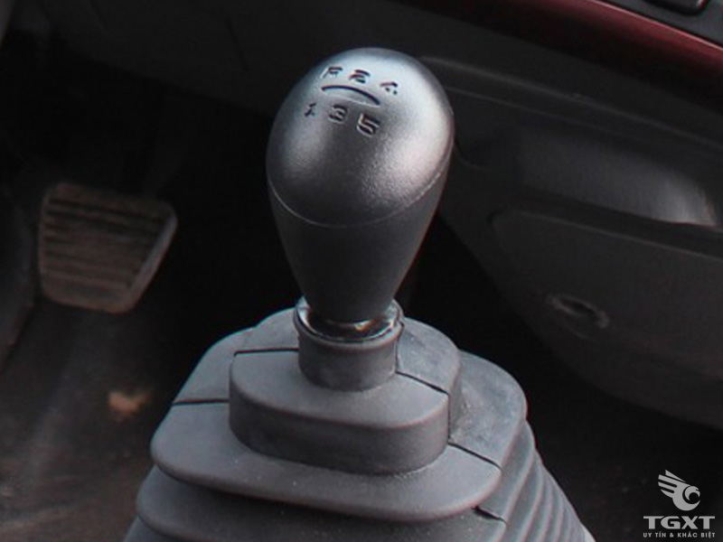 Xe Tải Chở Gia Cầm Hyundai HD120SL 4.3 Tấn