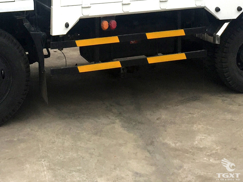 Xe Tải Veam VT150 1.5 Tấn Thùng Bảo Ôn