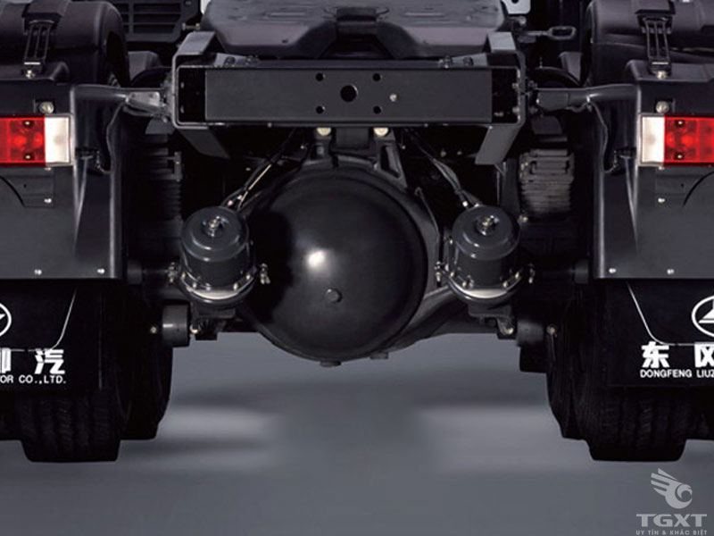 Xe Đầu Kéo Chenglong 420Hp Euro4 Cabin H7 Cầu Láp