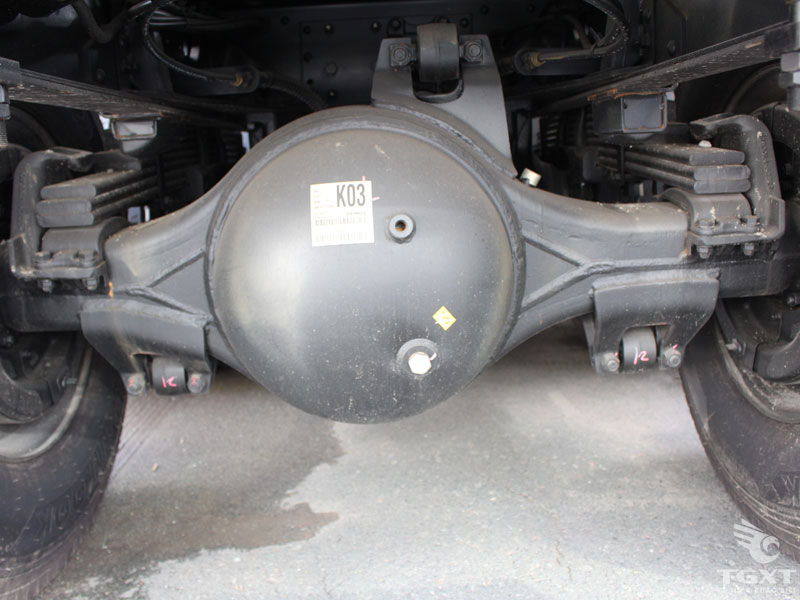 Xe Đông Lạnh Hyundai HD250 14 Tấn 3 Chân