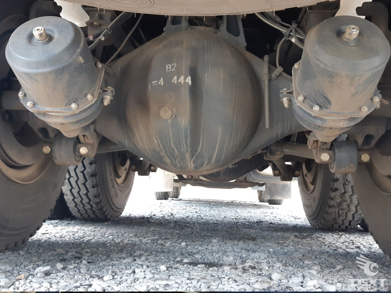 Xe Tải Chenglong LZ1310 Thùng Bạt 18 Tấn Cabin H7