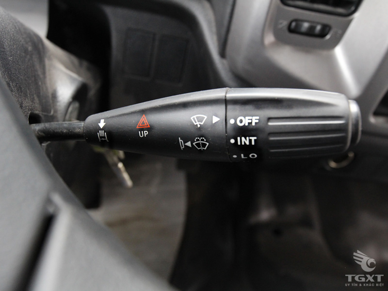 Xe Cẩu Hino FC9JLTA 3T5 Gắn Cẩu Unic URV555