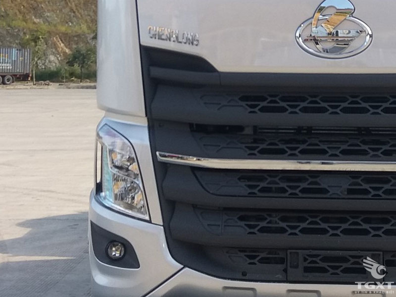 Xe Đầu Kéo Chenglong 420Hp Euro4 Cabin H7 Cầu Dầu