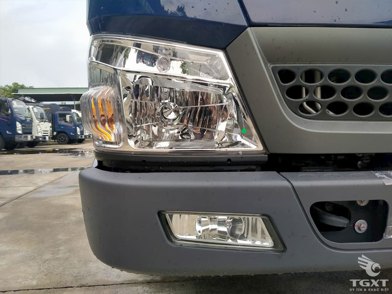 Xe Tải Đô Thành IZ200 2 Tấn Thùng Kín