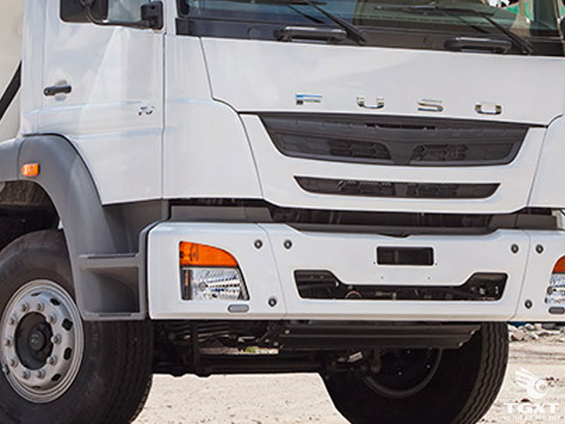 Xe Tải FUSO 3 Chân 11 Tấn Gắn Cẩu Dongyang 6 Tấn 6 Khúc