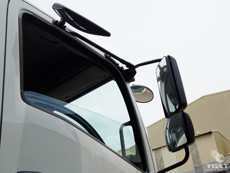 Xe Bồn Chở Xăng Dầu Isuzu FRR90HE4 6T7 9 Khối