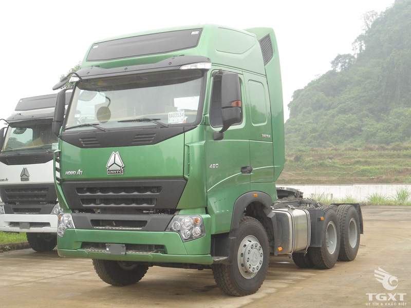 Xe Đầu Kéo Howo CNHTC Cabin A7 Máy 420Hp