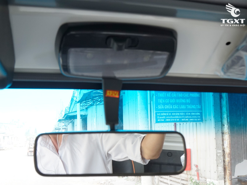 Xe Tải Veam VT651 6.2 Tấn Thùng Kín