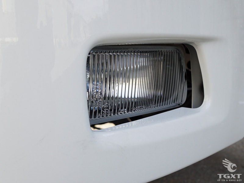 Xe Cẩu Isuzu FRR90N 5T3 Gắn Cẩu Unic URV343