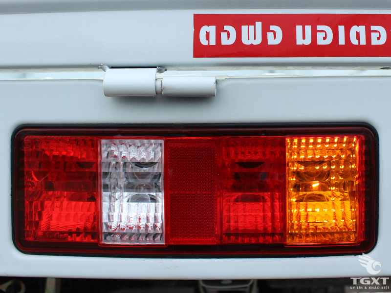 Xe Tải Thái Lan DFSK Thùng Cánh Dơi Bán Hàng Lưu Động