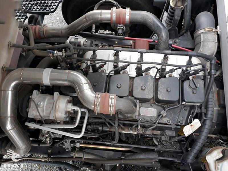 Xe Cẩu Dongfeng B180 6T7 Gắn Cẩu Unic URV504