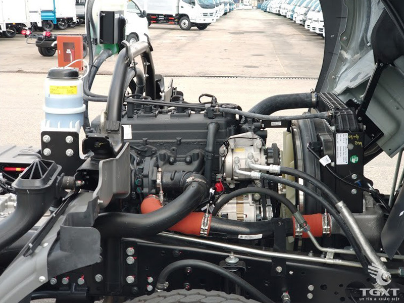 Xe Tải Fuso FA 6 Tấn Thùng Bảo Ôn