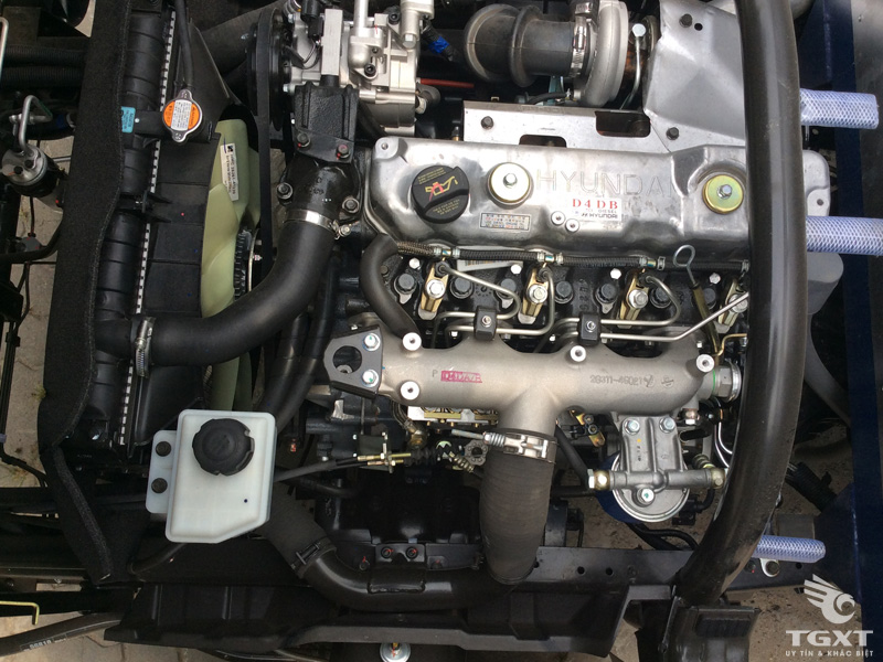 Xe Tải Chở Gia Cầm Hyundai HD120SL 4.3 Tấn