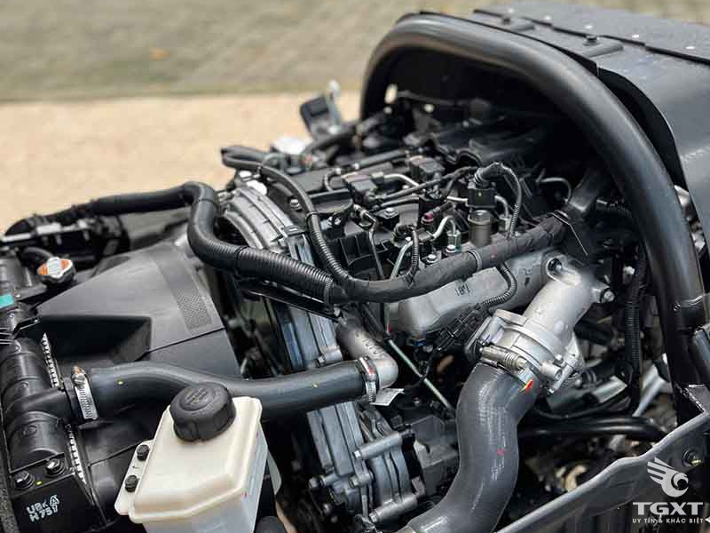 Xe Tải Hyundai Mighty N500LA 2.1 Tấn Thùng Kín