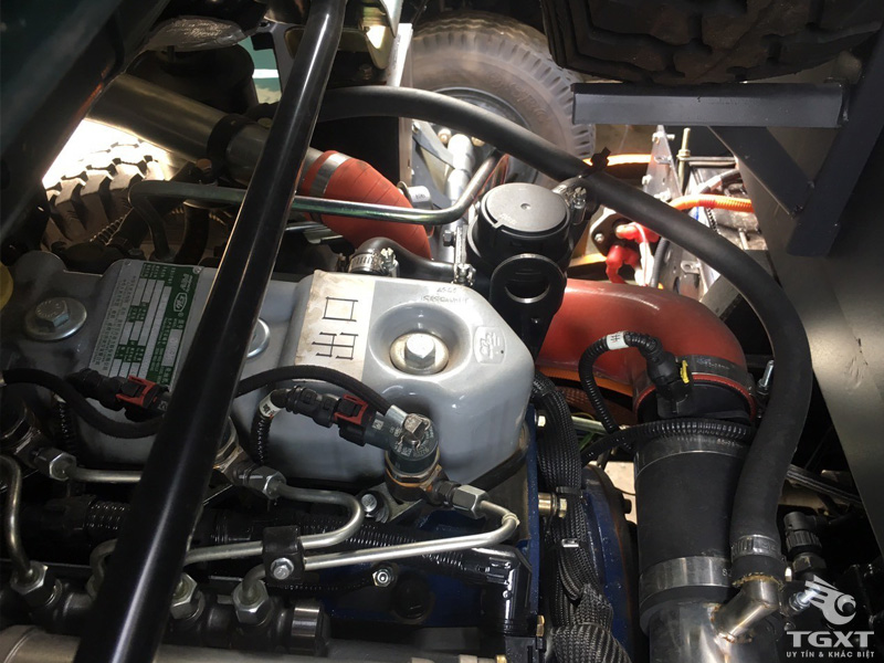 Xe Bồn Chở Xăng Dầu TMT KC7050D2 5 Tấn 6.7 Khối