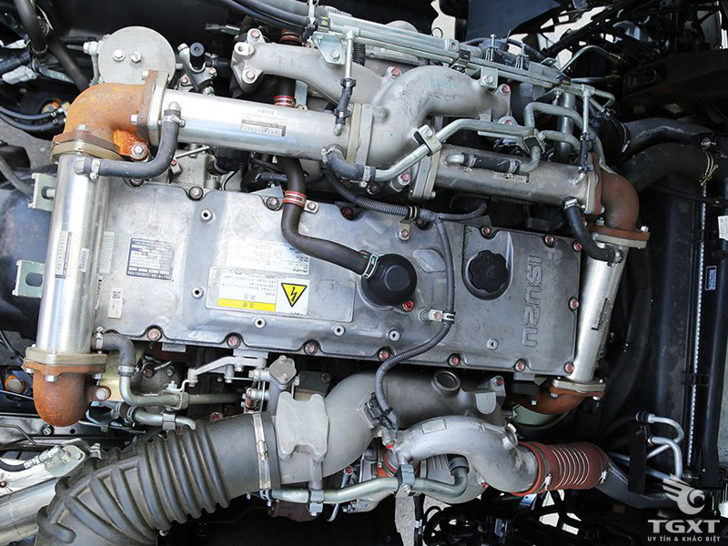 Xe Tải Isuzu Vĩnh Phát FV330 17.9 Tấn Thùng Bạt