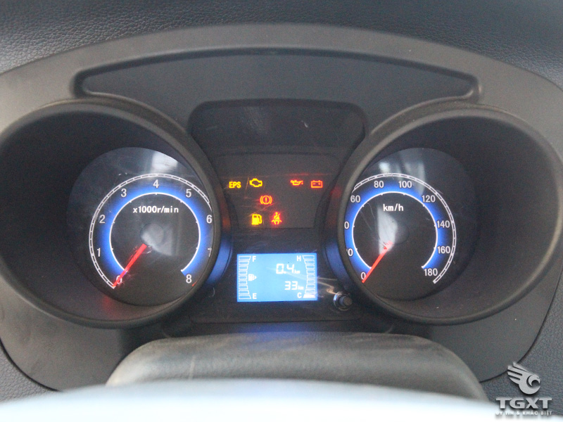 Xe Tải Dongben Q20 1.9 Tấn Thùng Bạt