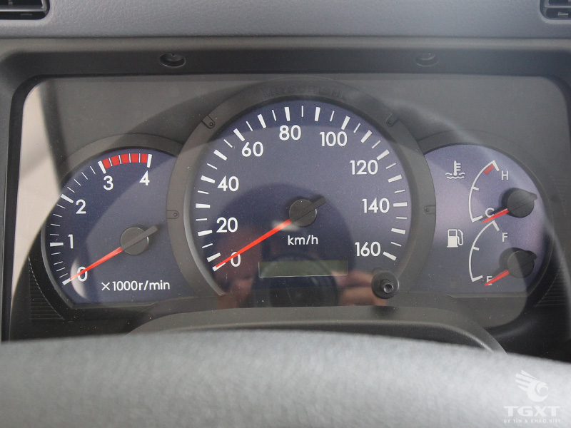 Xe Tải Fuso Canter 7.5Great 4 Tấn Thùng Bạt