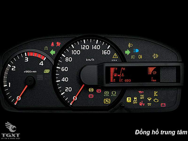 Xe Bồn Chở Cám Hino FL8JT7A 26 Khối