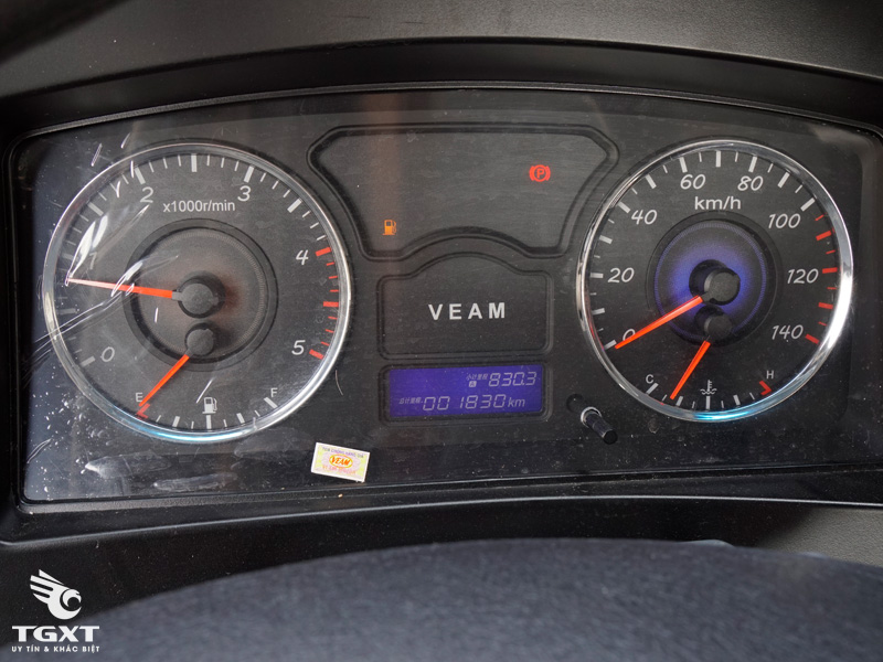 Xe Tải Veam VT100 1 Tấn Thùng Kín