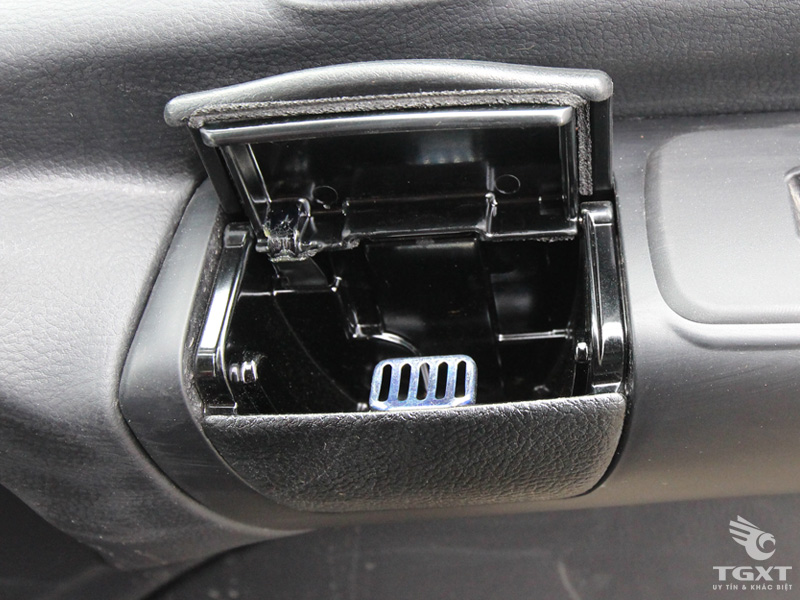 Xe Tải Hino FG8JT8A 8 Tấn Thùng Bảo Ôn