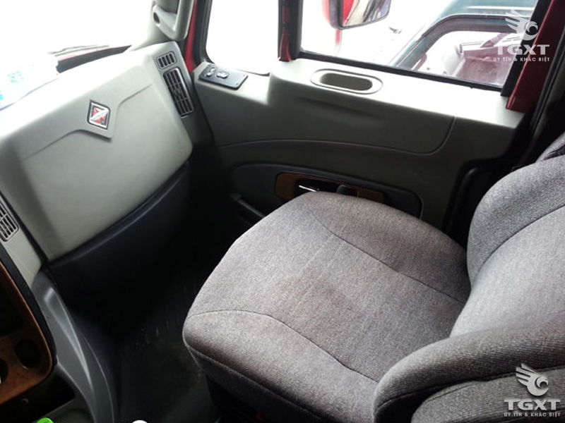 Xe Đầu Kéo Mỹ International Máy Maxxforce 2 Giường Nóc Cao