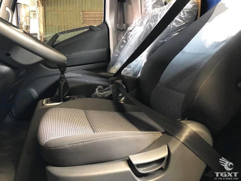 Xe Tải Chở Gia Súc Hyundai Mighty EX8 GTL 6T4