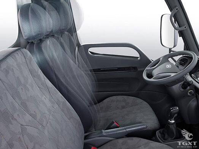 Xe Tải Hyundai New Mighty N250 Euro 5 2.5 Tấn Thùng Bảo Ôn