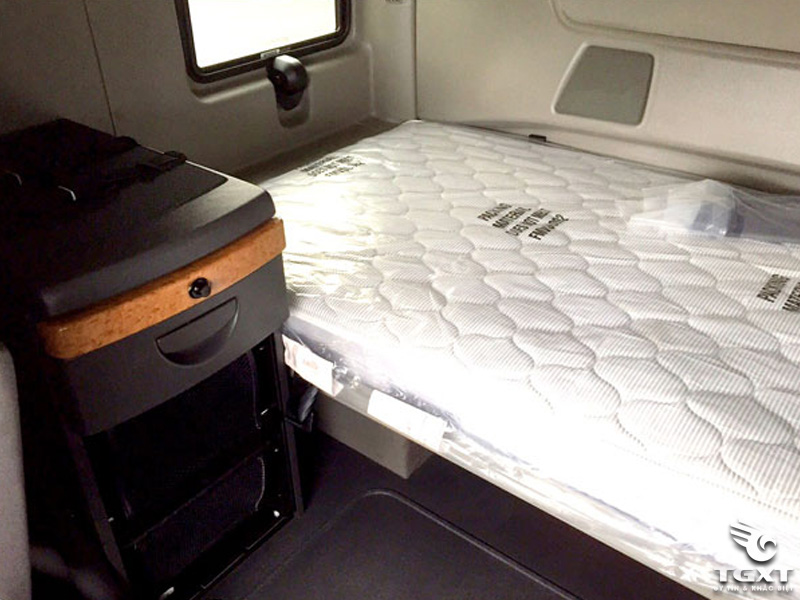 Xe Đầu Kéo Mỹ International Máy Maxxforce 0 Giường Daycab