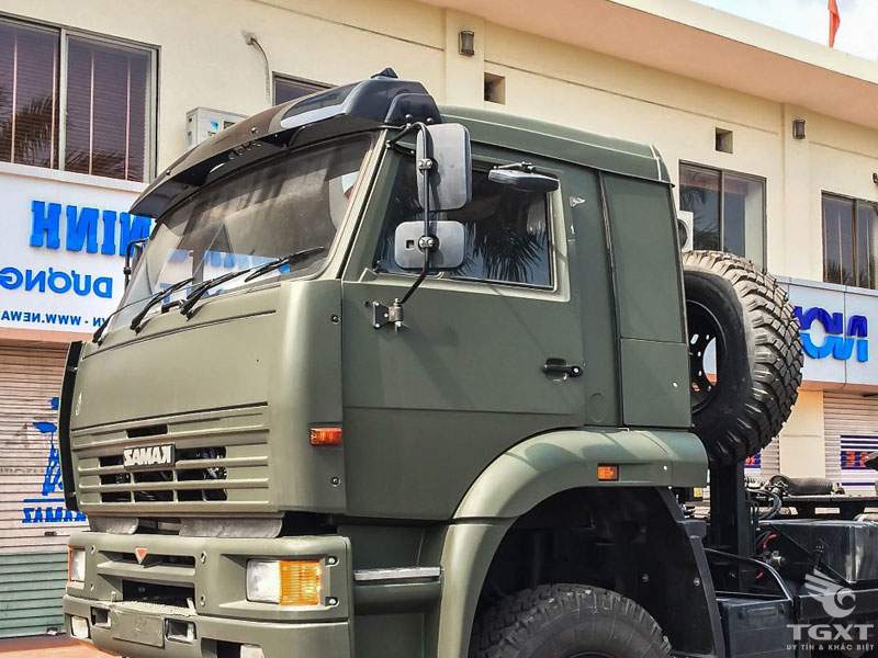 Xe Đầu Kéo Kamaz 360Hp 3 Cầu 6x6 - 65225