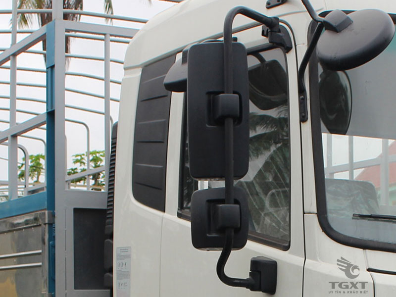 Xe Cẩu Dongfeng B180 6T7 Gắn Cẩu Unic URV504