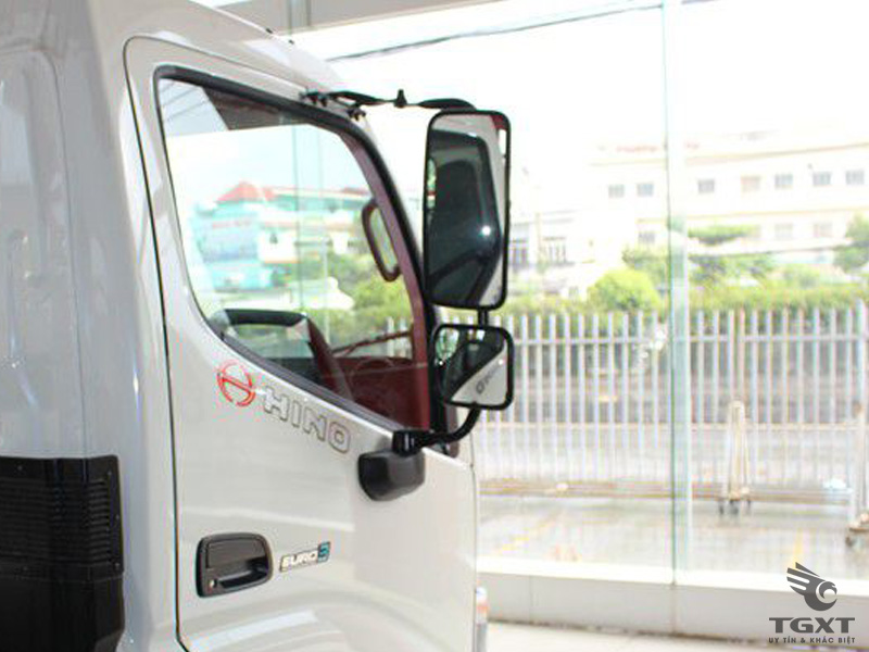 Xe Tải Hino XZU720L 3.5 Tấn Thùng Bạt