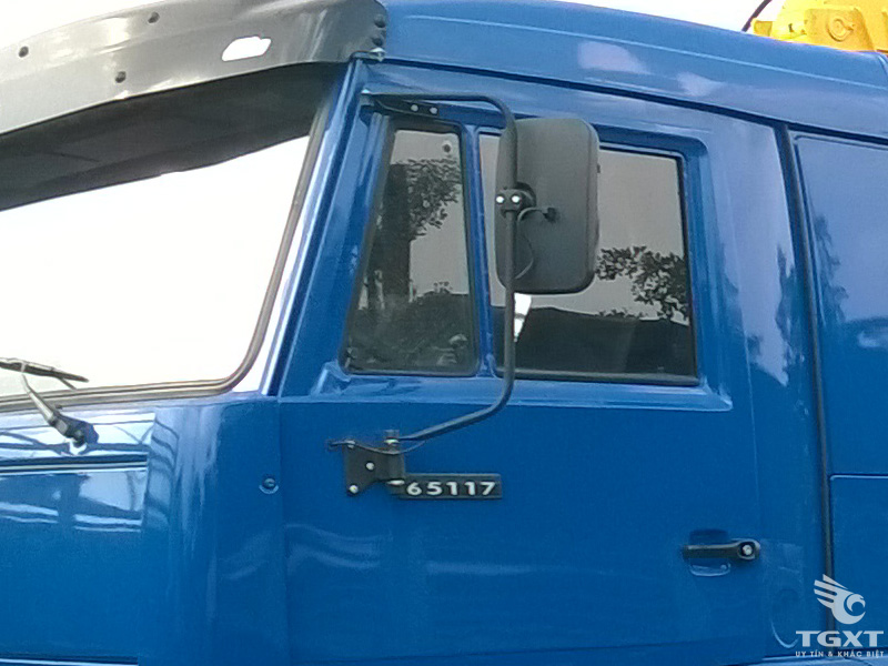 Xe Tải Kamaz 10 Tấn Gắn Cẩu Soosan 7 Tấn 6 Khúc SCS746L